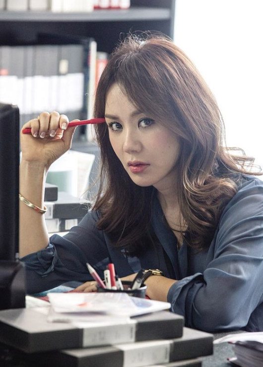 Uhm Jung-hwa offered MBC weekend drama You’re Too Much