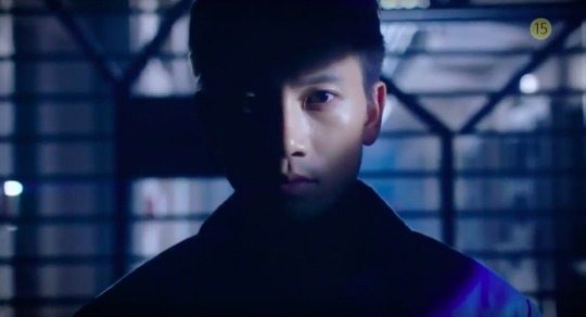 Ji Sung’s imprisoned mind and body in first teaser for Defendant