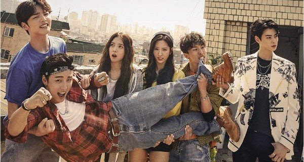 Carefree twentysomethings of idol variety-drama The Best Hit