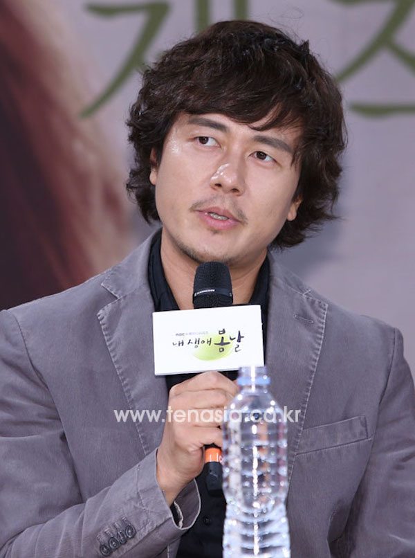Kam Woo-sung considers realistic melodrama Should We Kiss First