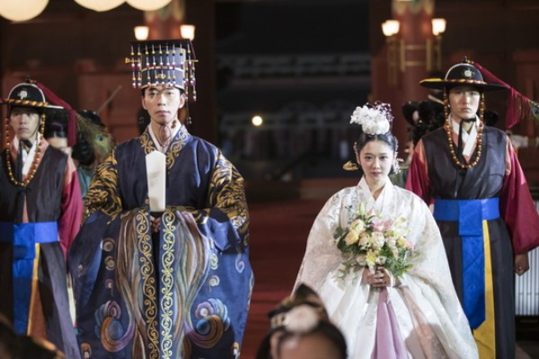 An imperial wedding for An Empress’s Dignity