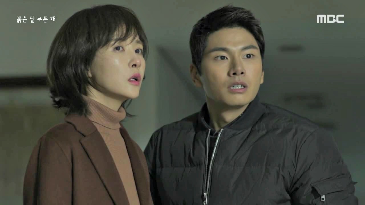 Red Moon Blue Sun: Episodes 9-10