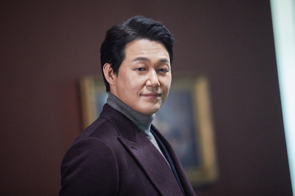 Park Sung-woong to play villain to Choi Jin-hyuk’s superhero in Rugal