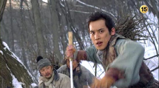 Park Ki-woong joins the slaves in Chuno