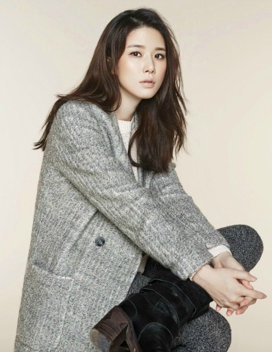Punch writer’s next drama back on schedule, Lee Bo-young up to star