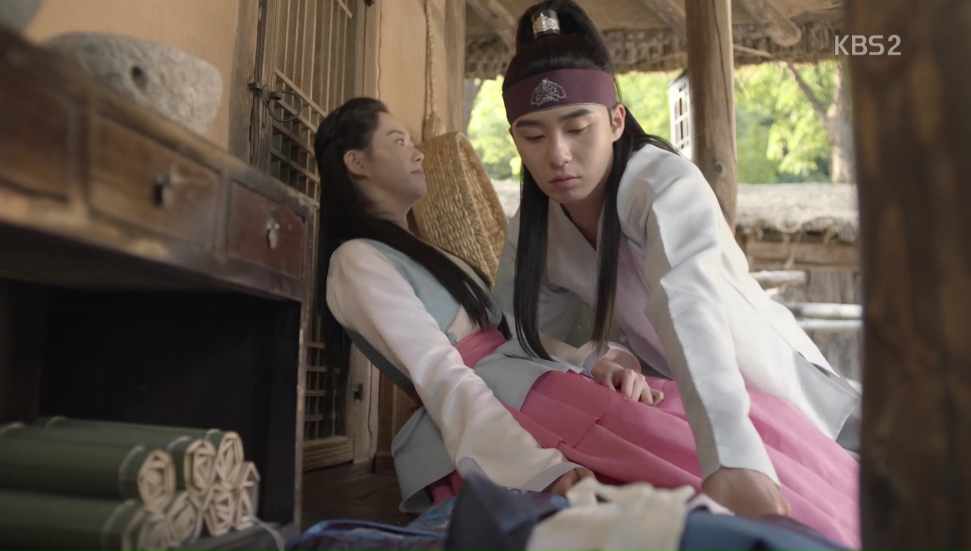 From BTS' V Debut To An Engaging Storyline: Here's Why You Cannot To Afford  To Miss Epic Period Drama Hwarang On Zing