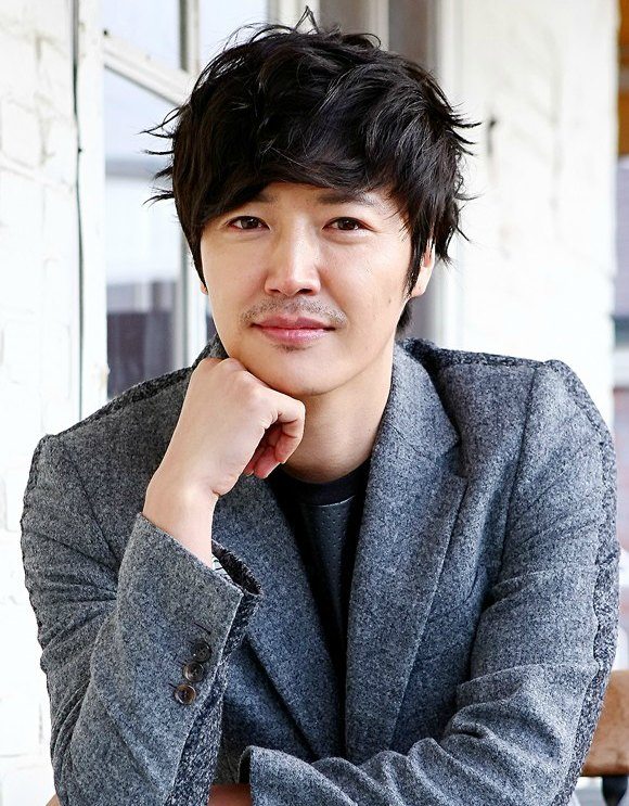 Yoon Sang-hyun up to join Han Hye-jin in Let’s Watch the Sunset
