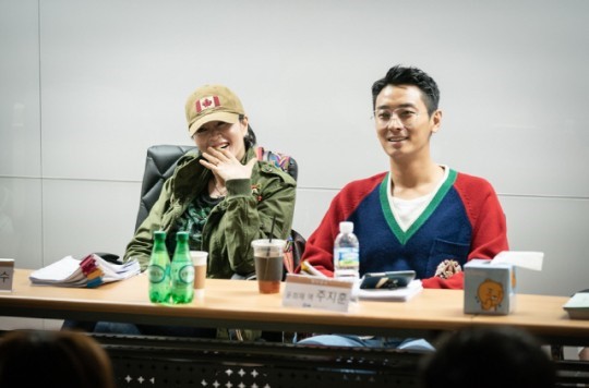 First script reading for SBS Hyena with Kim Hye-soo, Joo Ji-hoon