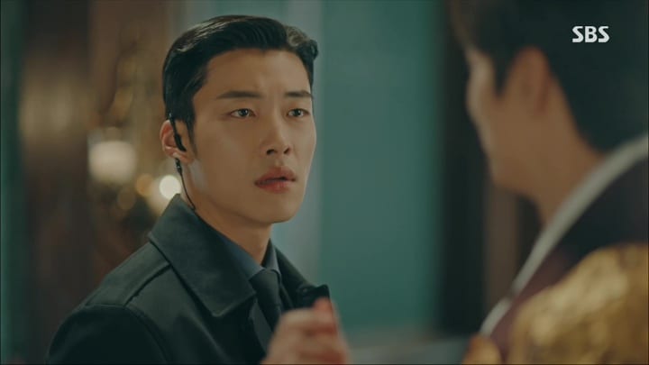 Woo Do Hwan Watches Over An Injured Lee Min Ho In “The King: Eternal Monarch”