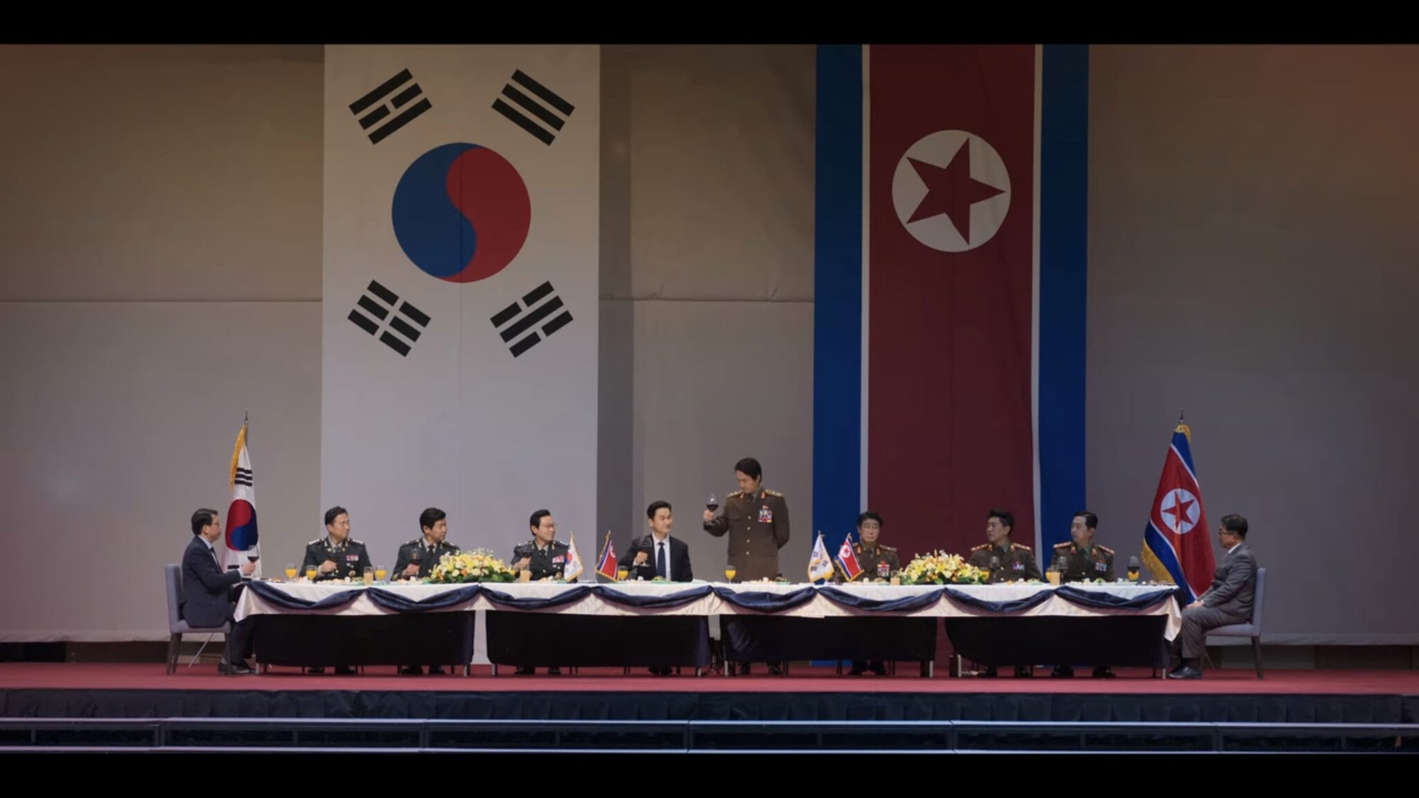 Money Heist: Korea — Joint Economic Area: Episodes 7-12 (Series review)