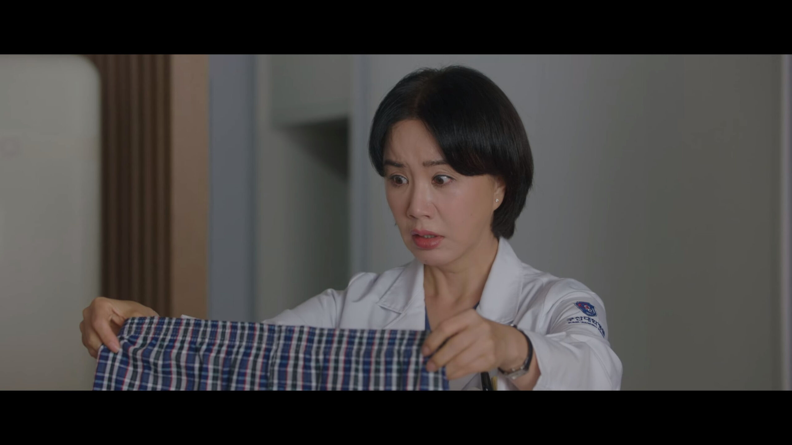 Uhm Jung-hwa in Doctor Cha: Episodes 7-8