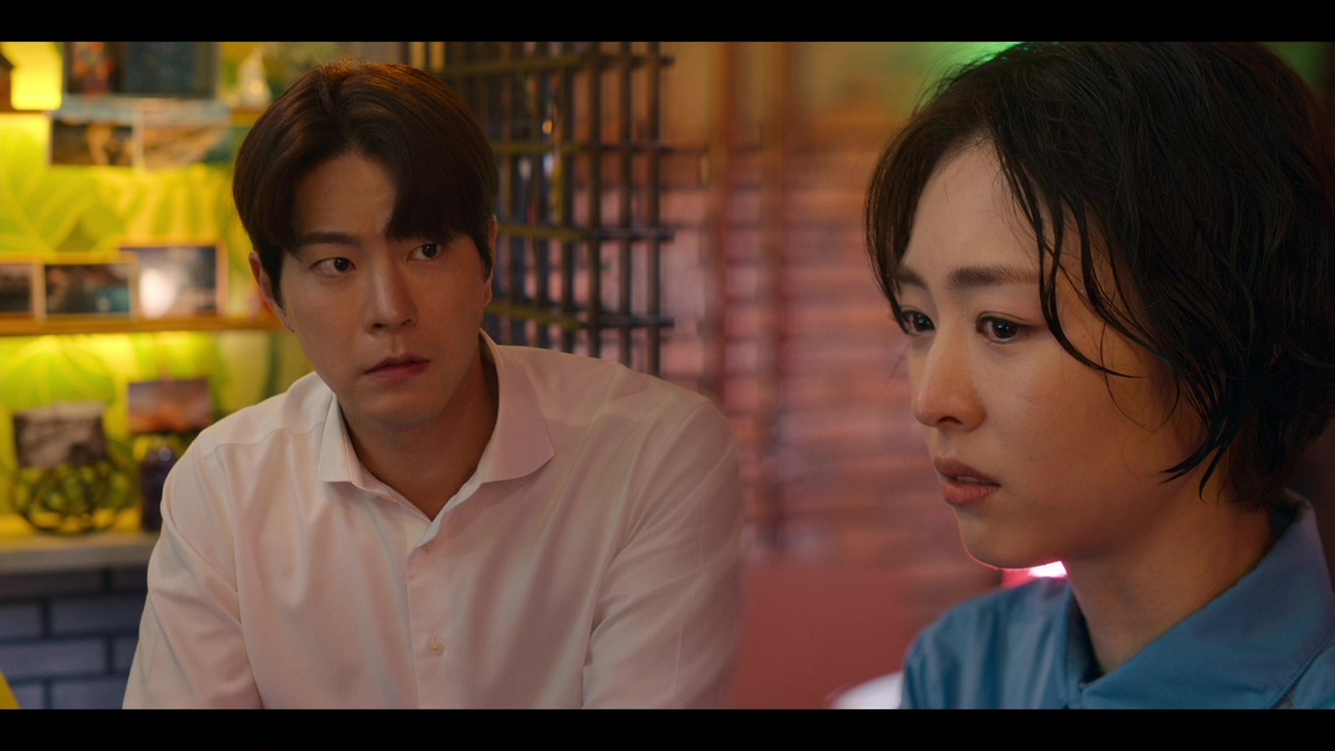 Lee Yeon-hee and Hong Jong-hyun in Race: Episodes 1-2