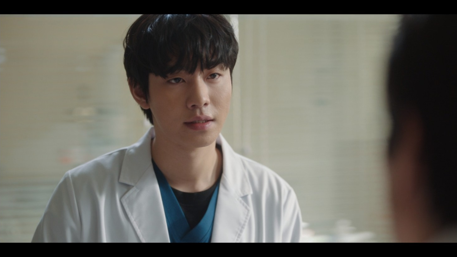 Ahn Hyo-seop and Han Seok-kyu in Romantic Doctor Teacher Kim 3: Episodes 5-6