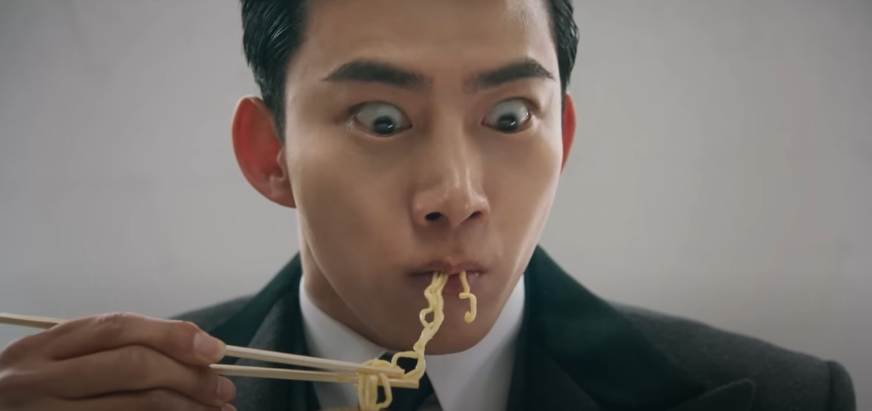 Taecyeon feels his Heartbeat for instant ramyun