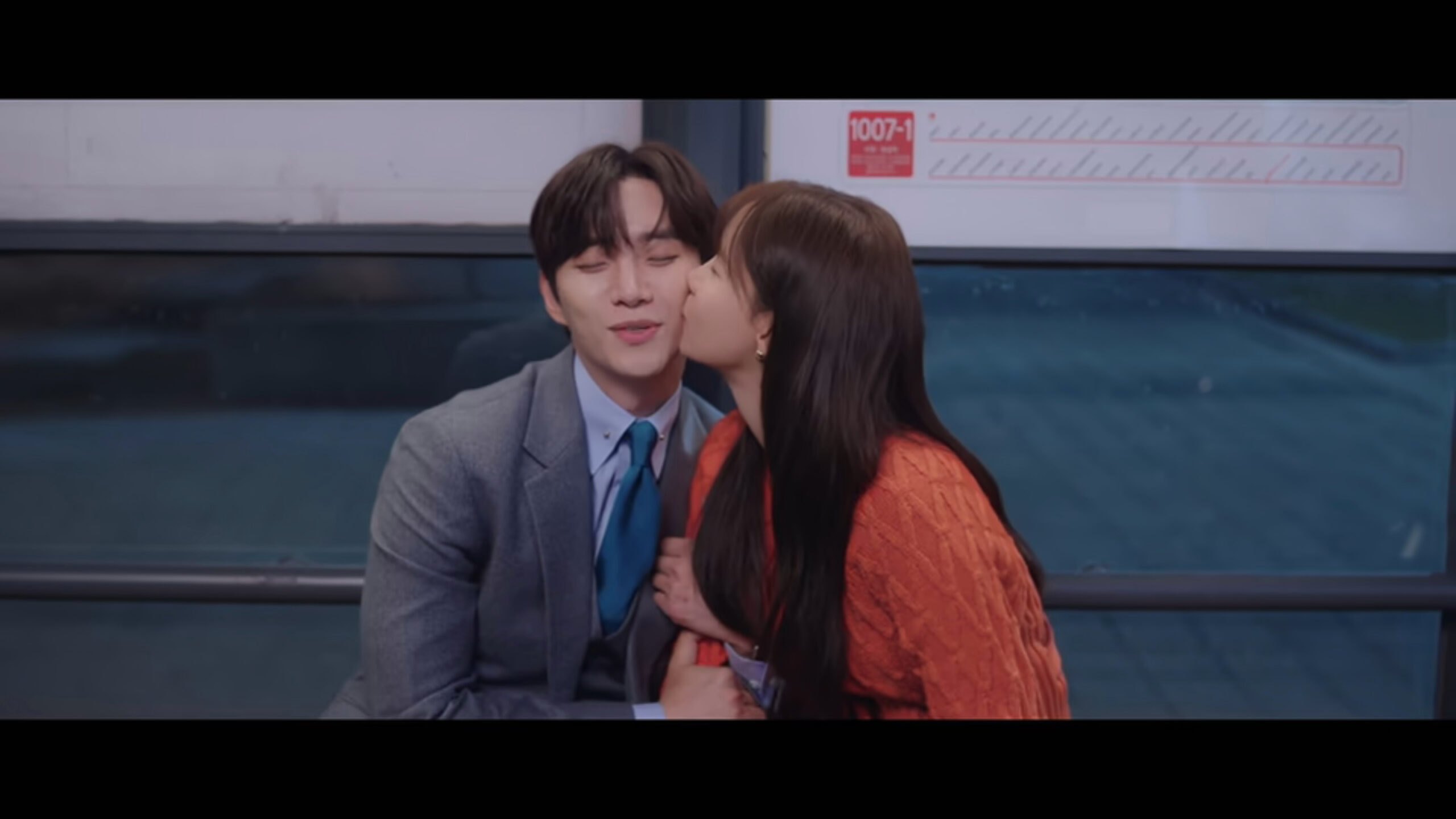 LIST: 'King The Land' Netflix K-Drama Kissing Scenes