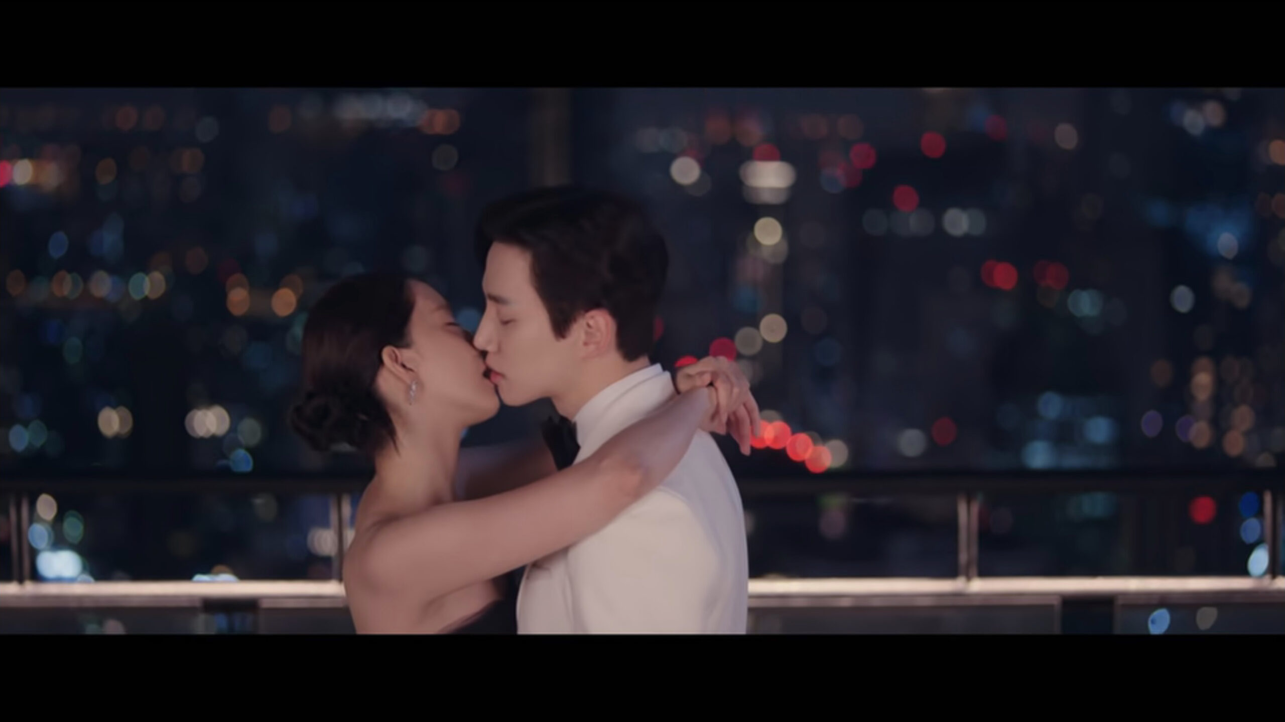 LIST: 'King The Land' Netflix K-Drama Kissing Scenes