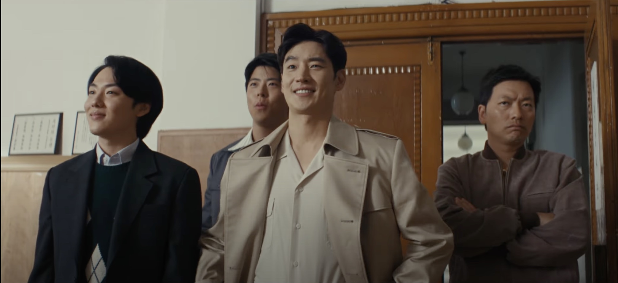Lee Je-hoon and squad put away baddies in new teaser
